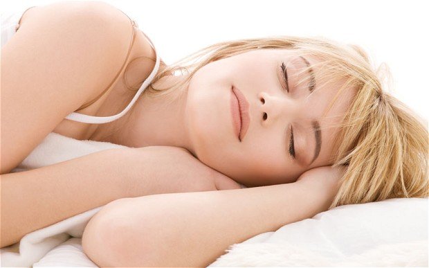 เคล็ดลับการนอน นอนอย่างไร จะทำสมองใสยามเช้า